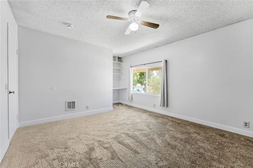 15 Brookfield photo 14