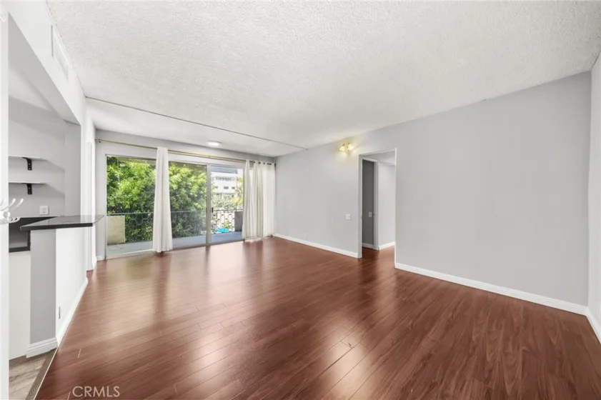 985 E California #306 photo 2