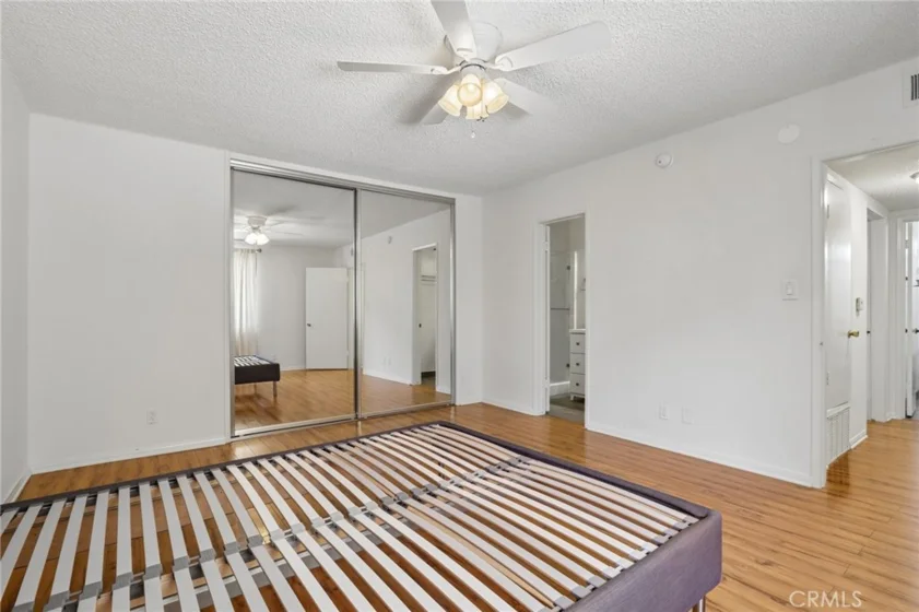 4358 Mammoth Avenue #14 photo 16