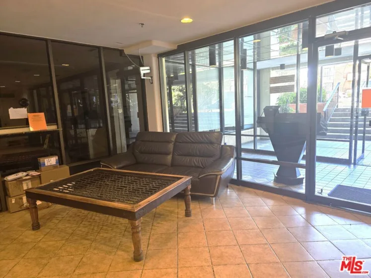 421 S La Fayette Park Place #712 photo 12