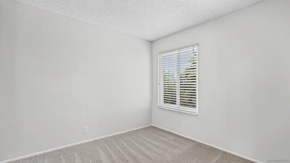1629 Manzana Way photo 18