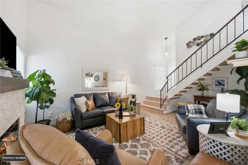 5050 Canyon Crest #18 photo 4