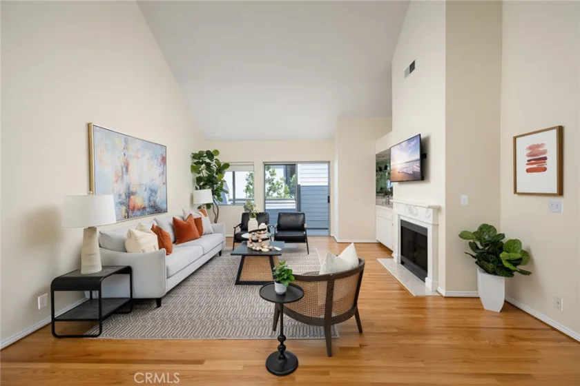 961 E California Boulevard #327 photo 10