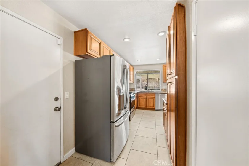 41875 Humber Drive photo 8