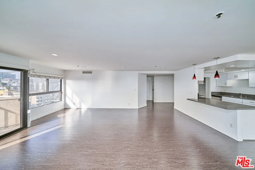 727 S Ardmore Avenue #801 photo 27