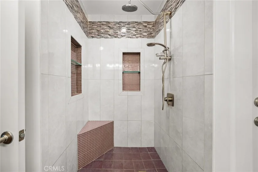 714 Seacoast Drive #211 photo 24