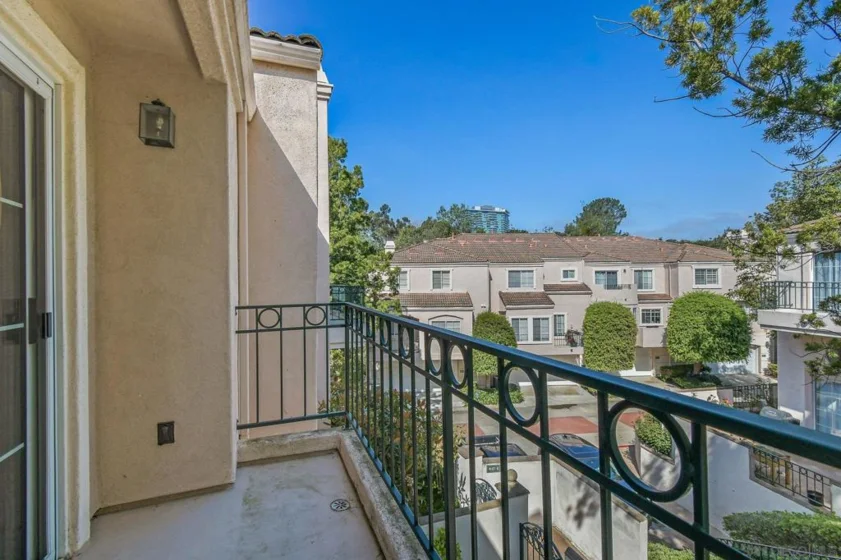 5117 Renaissance Avenue #D photo 17