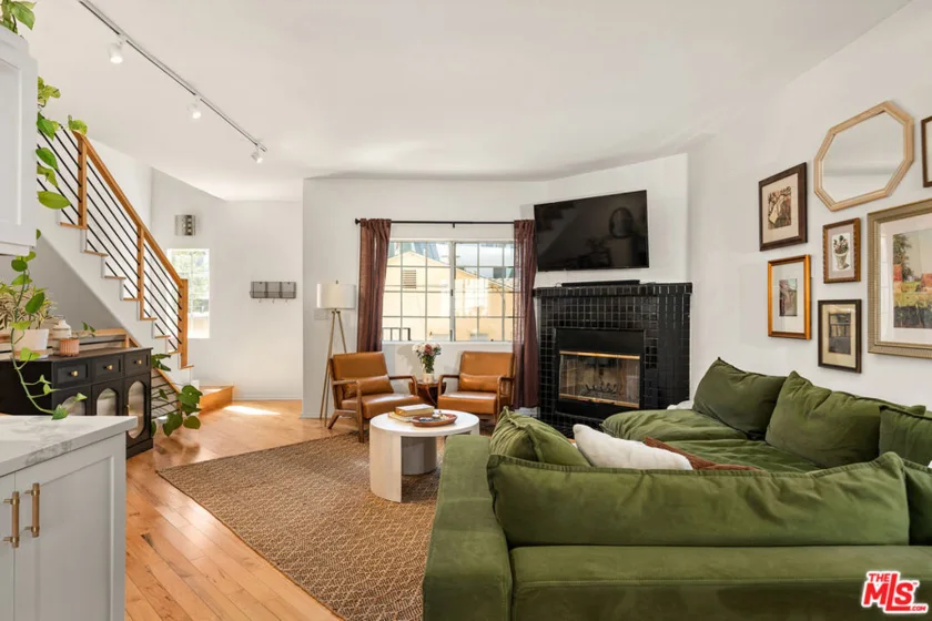 4192 Marcasel Avenue #2 photo 1