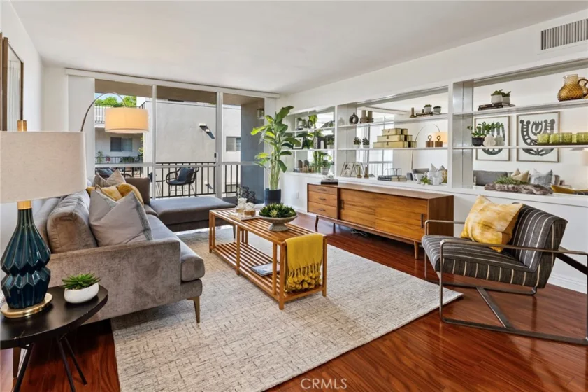 601 E Del Mar Boulevard #405 photo 1