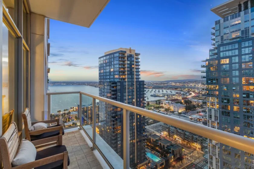1262 Kettner Boulevard #2701 photo 2