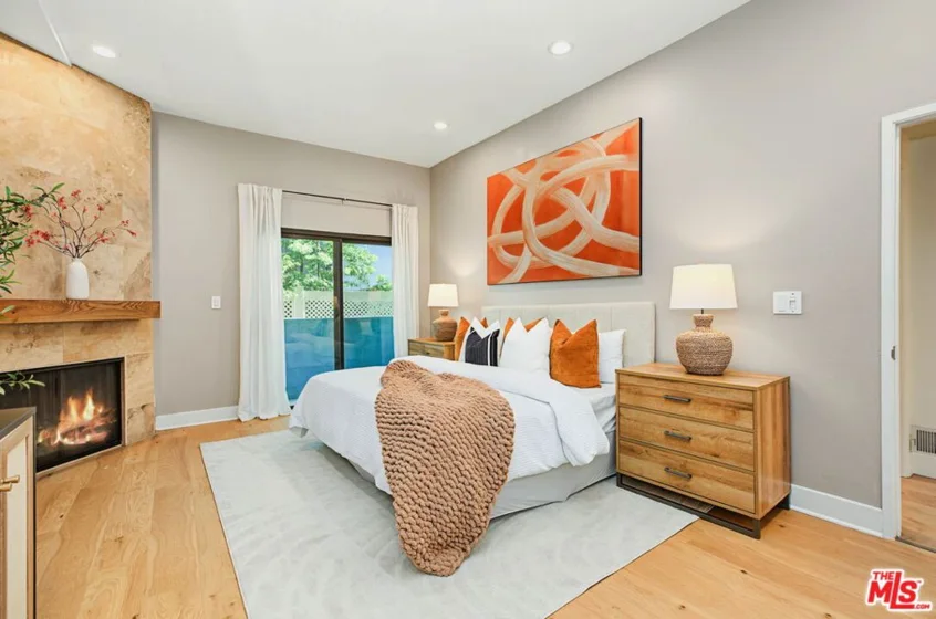 839 Larrabee Street #2 photo 6
