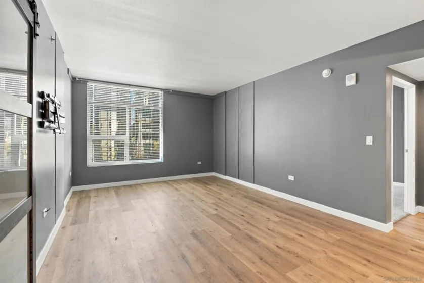 425 W Beech Street #314 photo 15