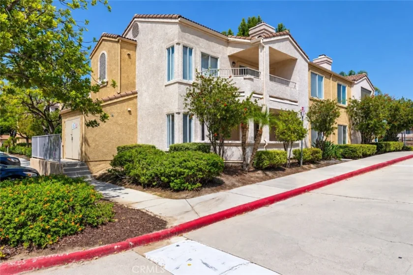 2325 Del Mar Way #108 photo 6