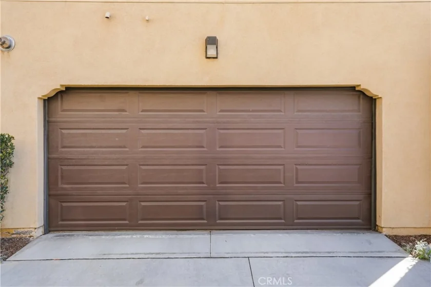 809 S Anaheim Boulevard #101 photo 29