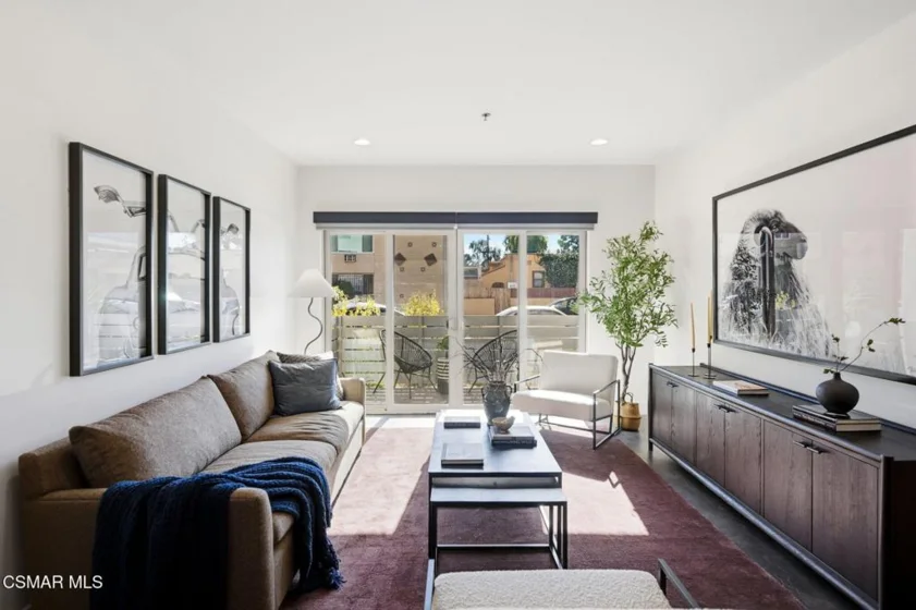 5016 Bakman Avenue #104 photo 16