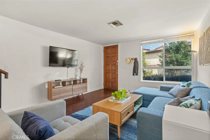 7301 Lennox Avenue #B7 photo 1