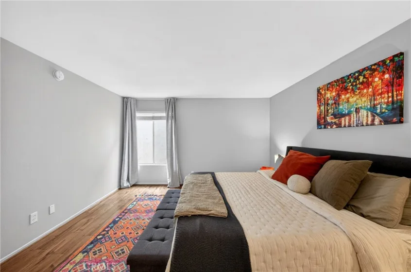 15020 Victory Boulevard #104 photo 6