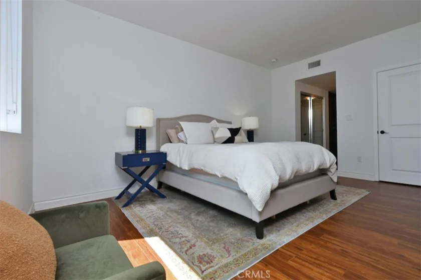 4424 Whitsett Avenue #107 photo 43