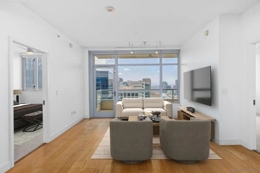 700 W E Street #2905 photo 35