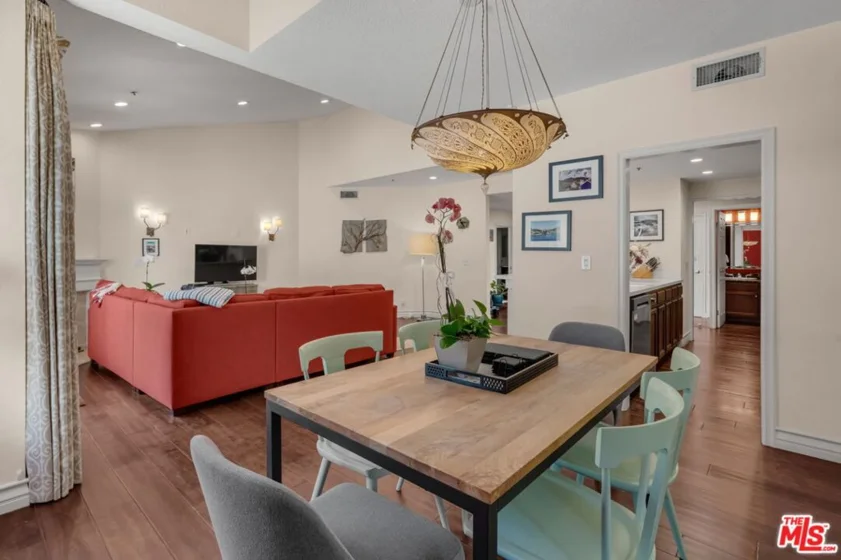 1722 Malcolm Avenue #304 photo 9