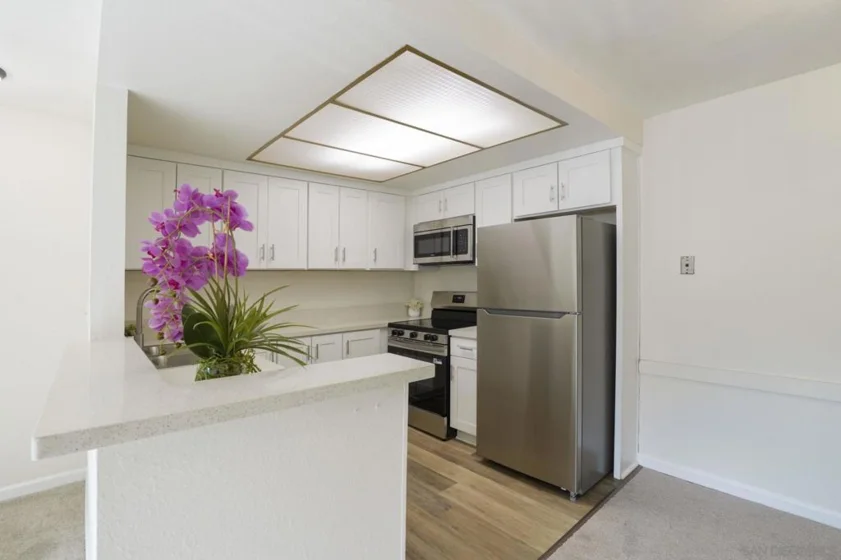 6064 Rancho Mission Road #450 photo 5