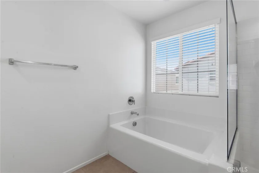 24914 Gossamer Court photo 22