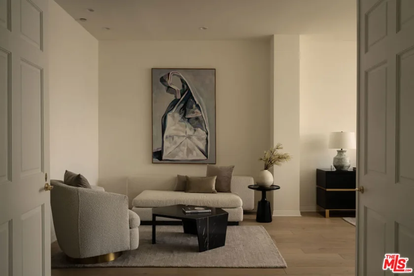 10724 Wilshire Boulevard #1501 photo 24
