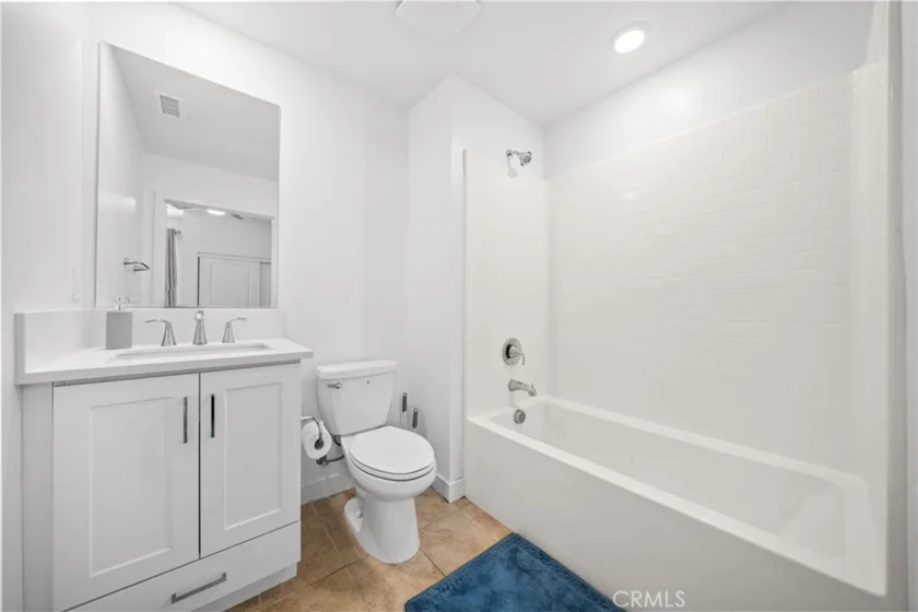 155 W La Palma Avenue #2 photo 6