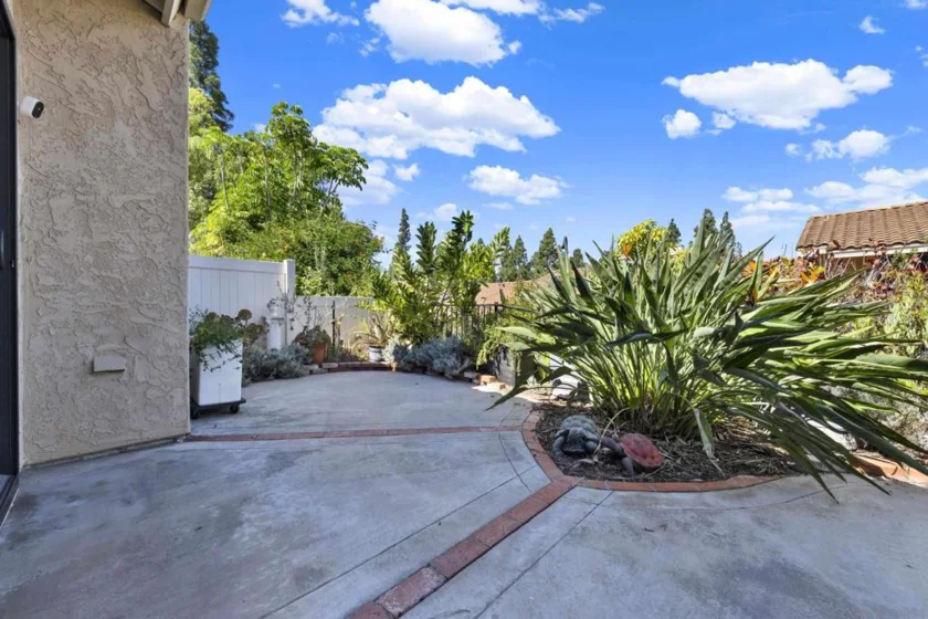 15636 Via Calanova photo 56