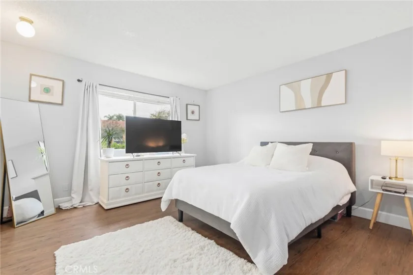 400 N Acacia Avenue #B12 photo 12