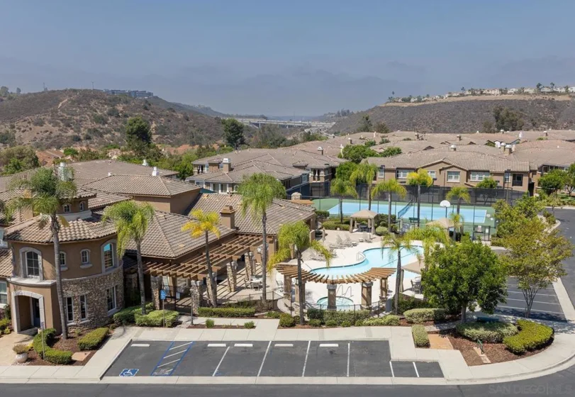 10910 Serafina Lane #52 photo 6