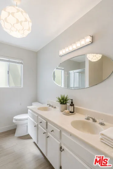 404 San Vicente Boulevard #204 photo 11