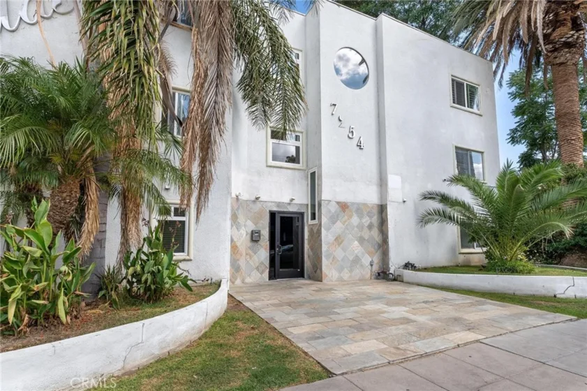 7254 Vassar Avenue #308 photo 26