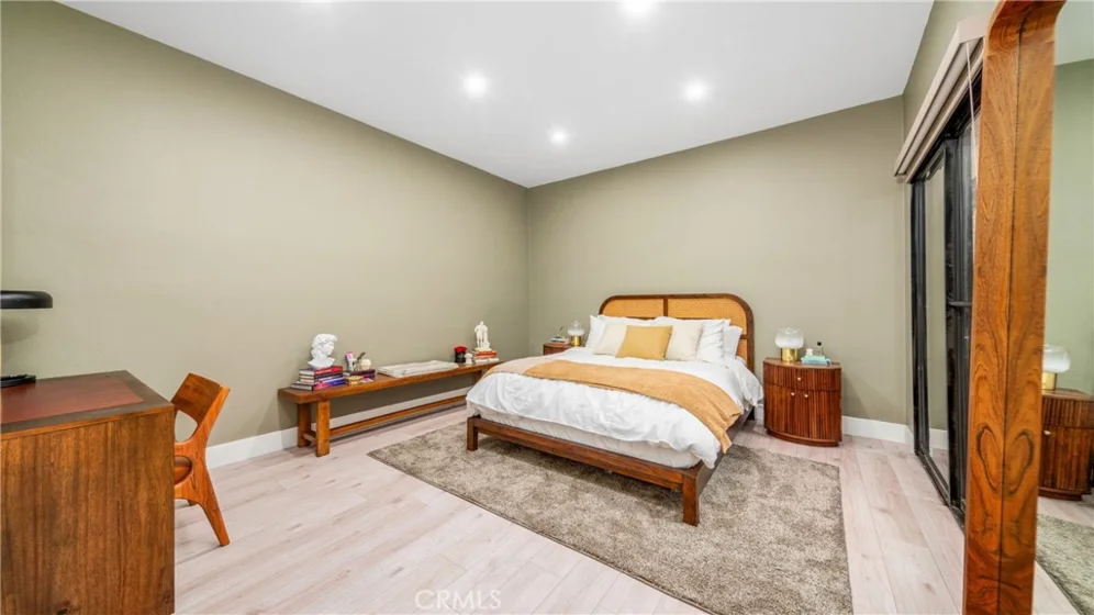 832 Palm Avenue #201 photo 4