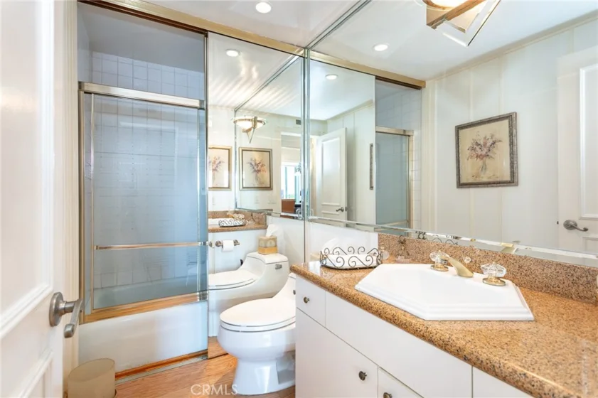 9000 Cynthia Street #306 photo 11