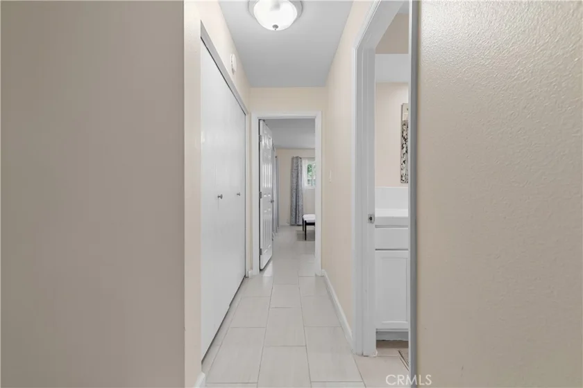 134 S Magnolia #19B photo 16