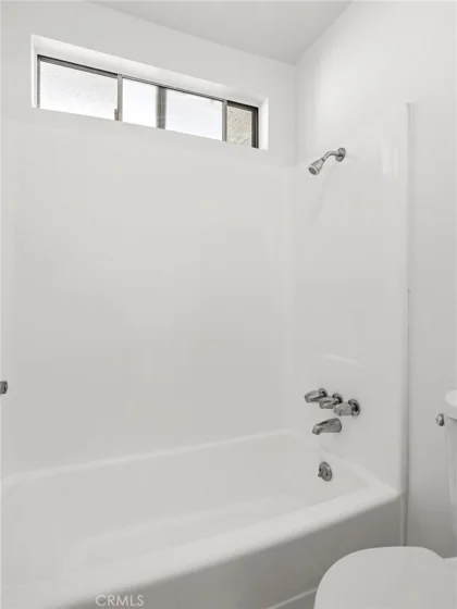 5412 Lindley Avenue #108 photo 26