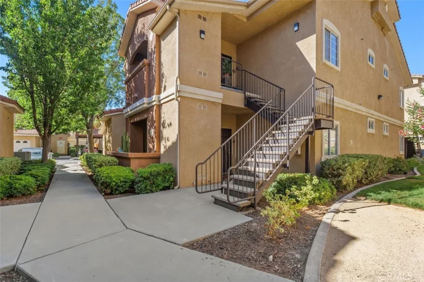 24909 Madison Avenue #1811 photo 2