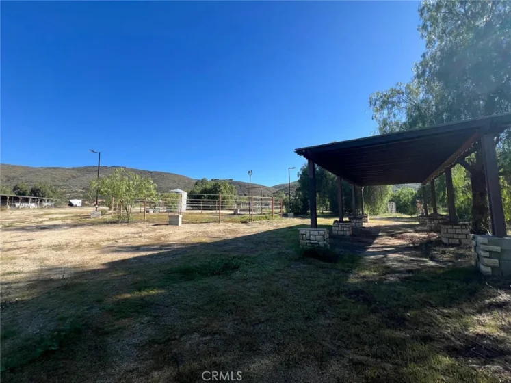 37220 Quarter Valley Road photo 23