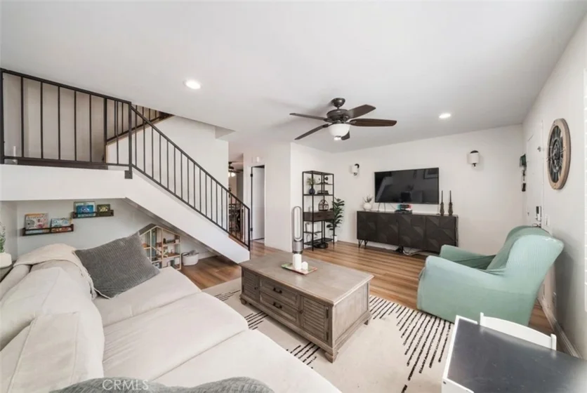 3000 Bradford Pl Unit F photo 5