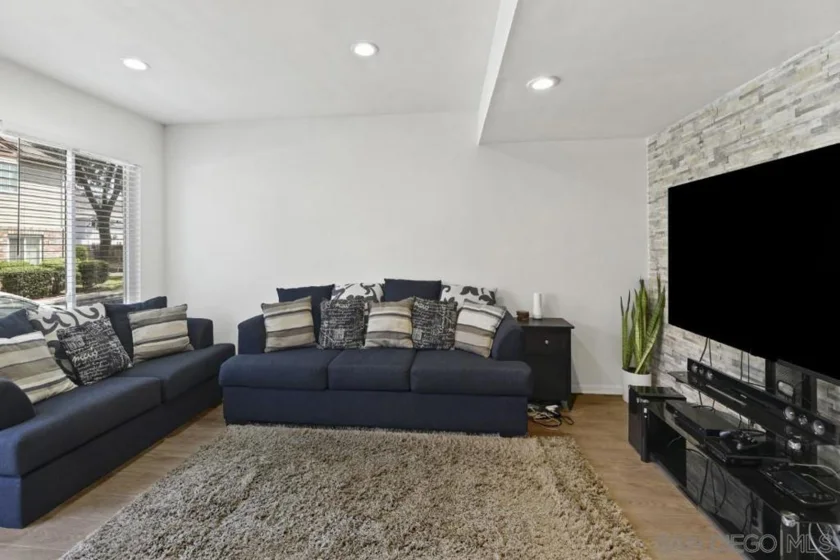 1262 Denver Lane #B photo 6