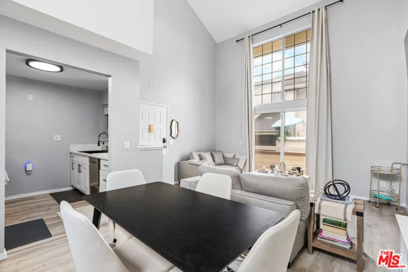 11150 Glenoaks Boulevard #178 photo 22