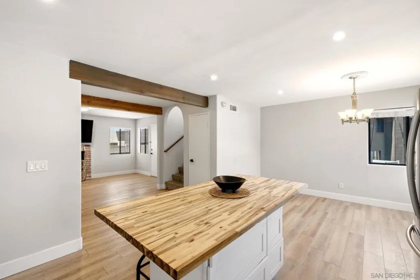 1508 Concord Way #D photo 10