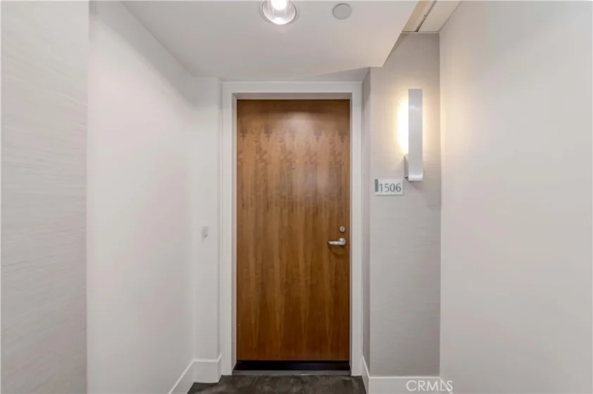 13650 Marina Pointe Drive #1506 photo 2