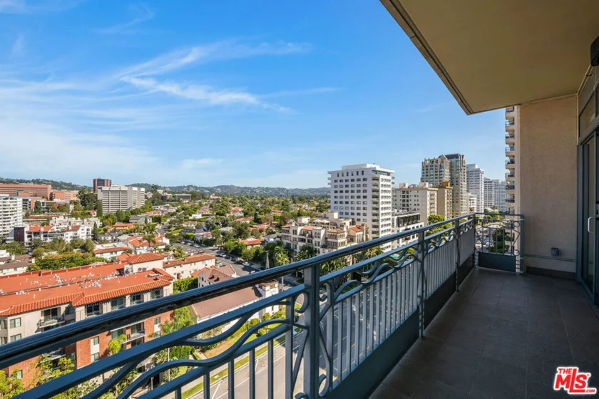 10800 Wilshire Boulevard #1101 photo 11