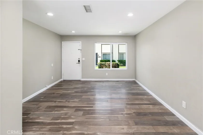10340 Carefree Drive photo 4