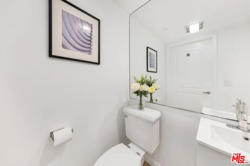 11766 W Sunset Boulevard #302 photo 18