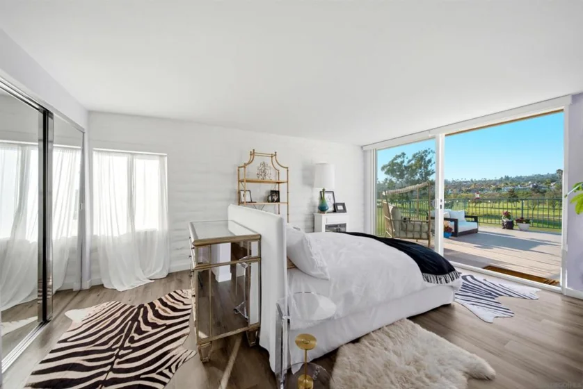 2544 Navarra Drive #12 photo 24
