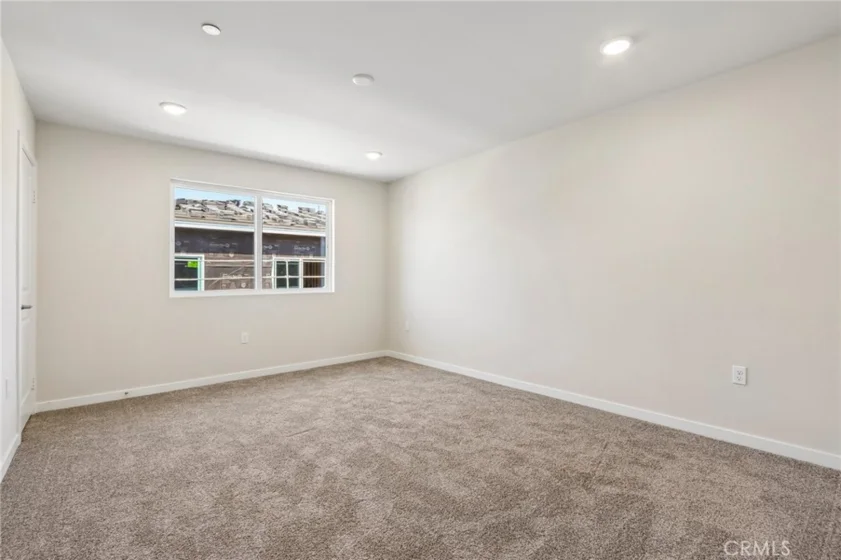 9536 Hannah Way photo 9