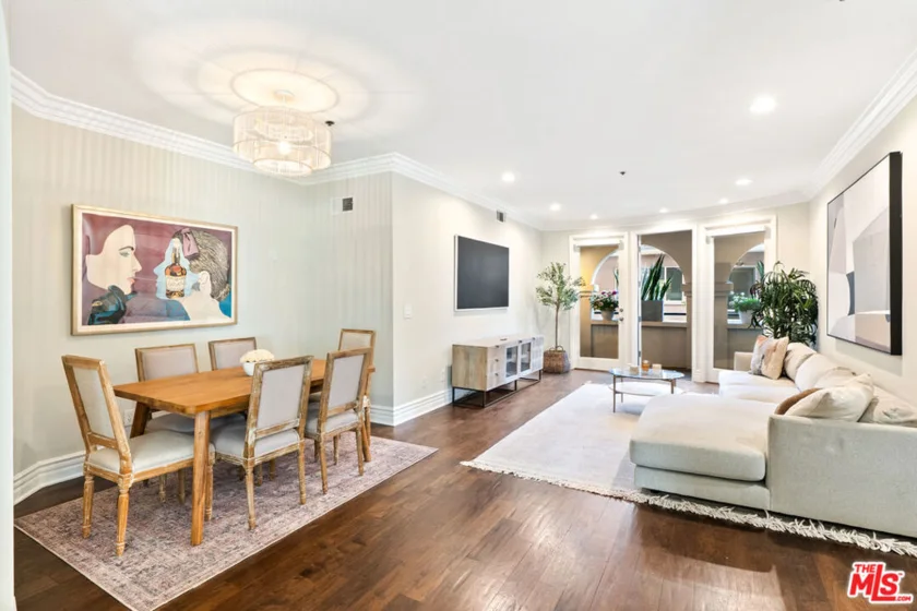 10364 Almayo Avenue #205 photo 20